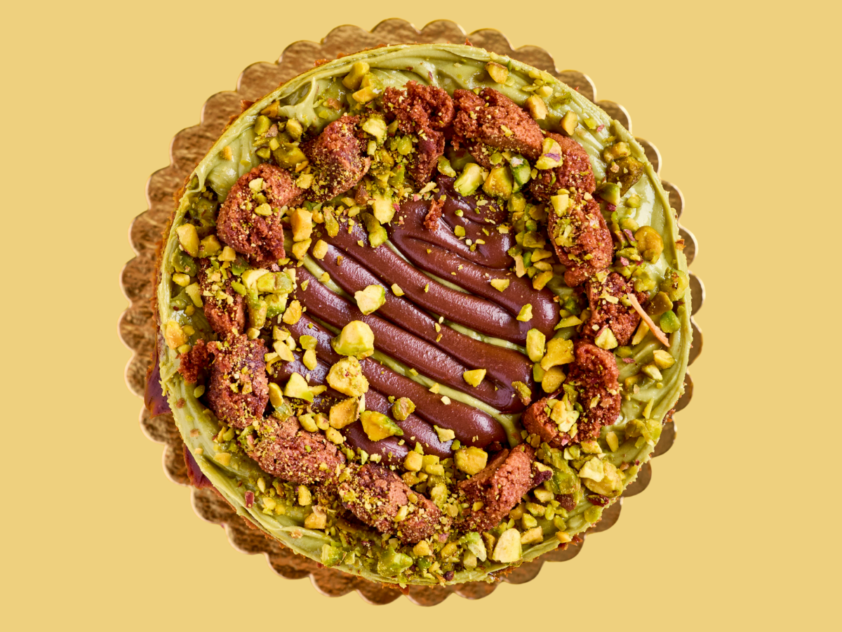 Dubai Chocolate Pistachio Cake