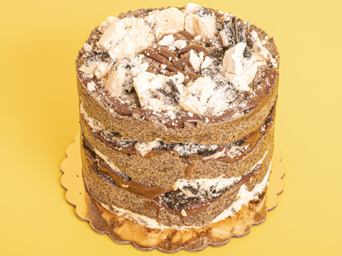 Oreo™ Pavlova Cake